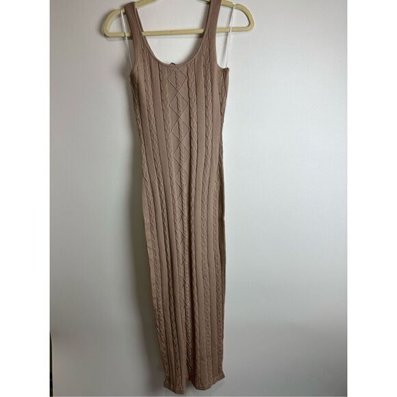 Tan knit long sleeve maxi dress - Picture 7 of 8